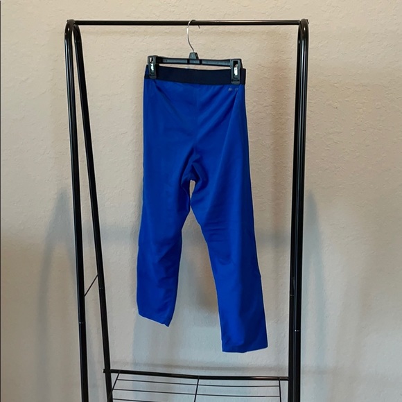 Nike Dry Fit Leggings - Picture 4 of 4